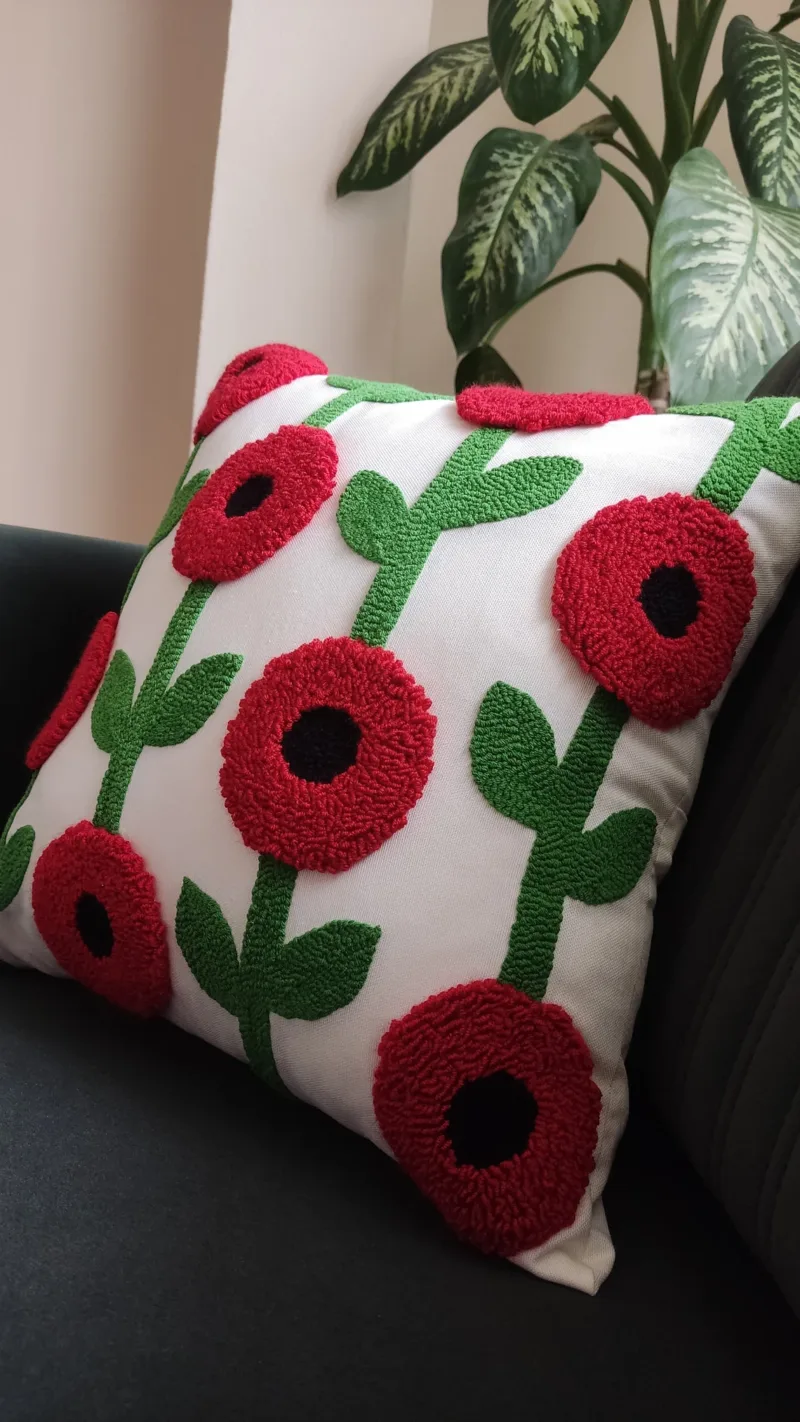 Punch Needle Daisy Pillow – Handmade 3D Boho Floral Cushion Cover - Image 3
